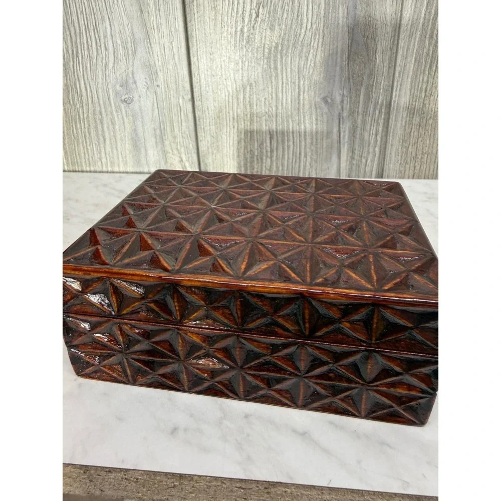 Vintage Hand Carved Wooden Trinket Box Geometric Starburst Design Dark Wood